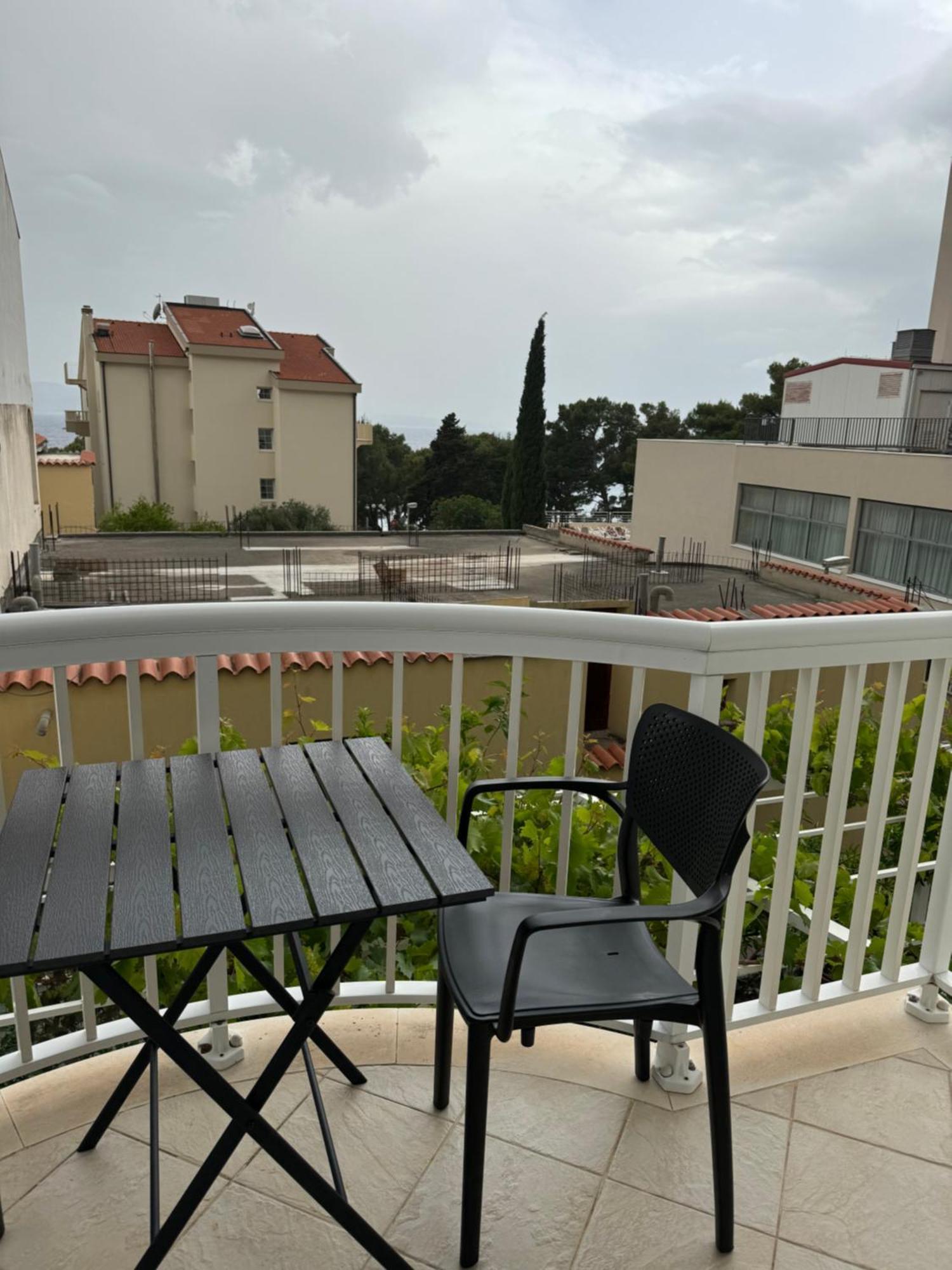 House 100M From The Beach With Free Parking And Breakfast Башка-Вода Экстерьер фото