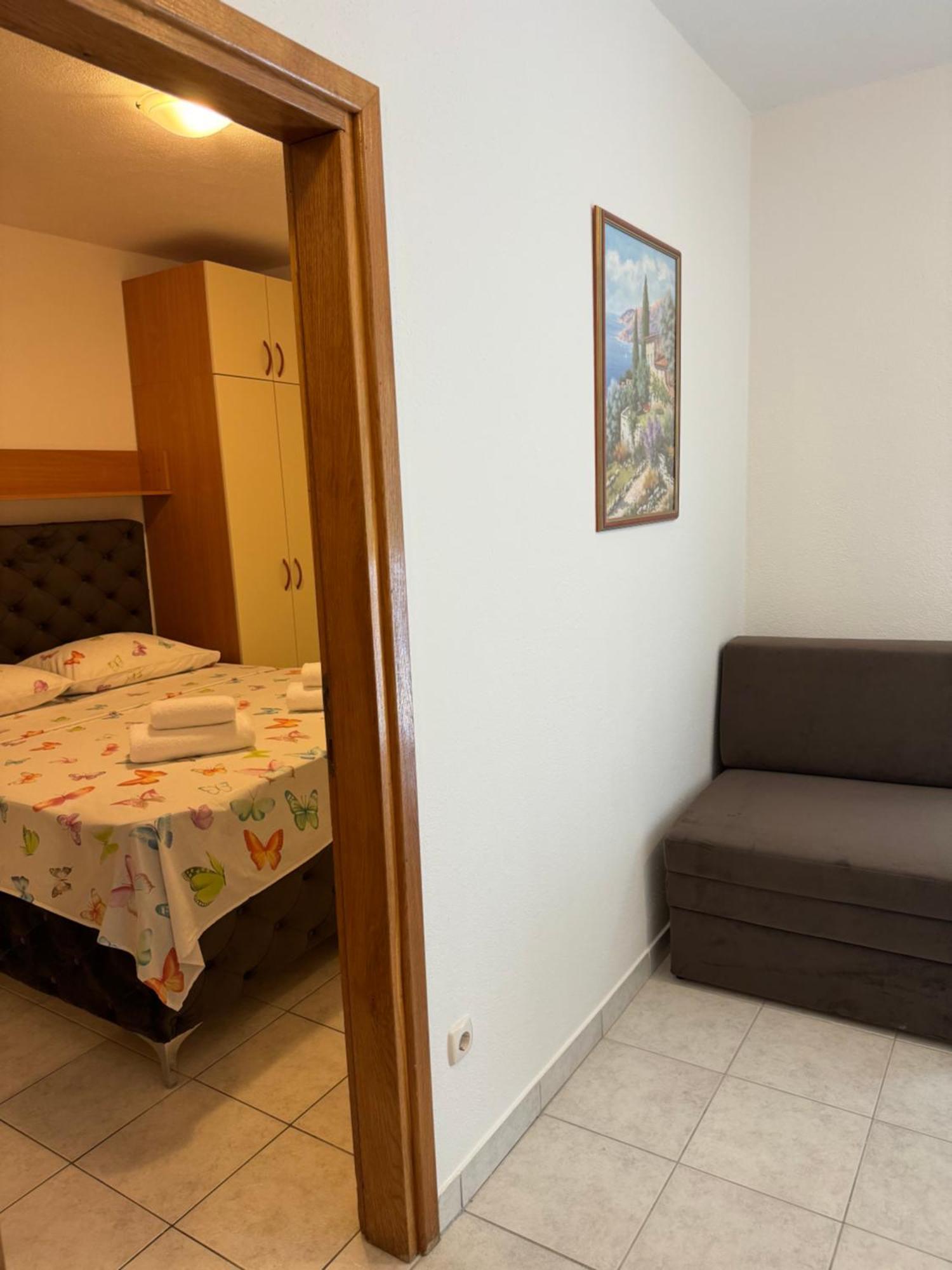 House 100M From The Beach With Free Parking And Breakfast Башка-Вода Экстерьер фото