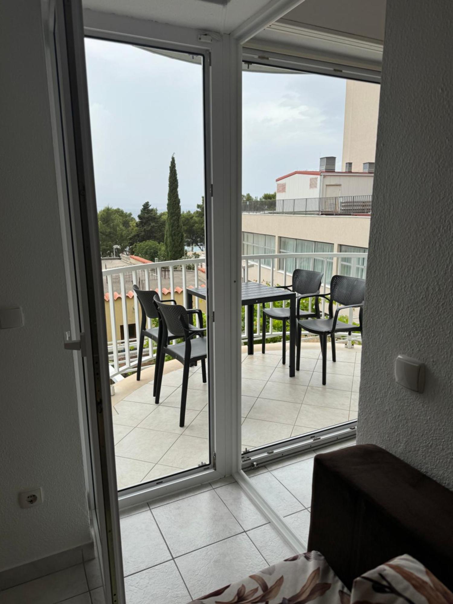 House 100M From The Beach With Free Parking And Breakfast Башка-Вода Экстерьер фото