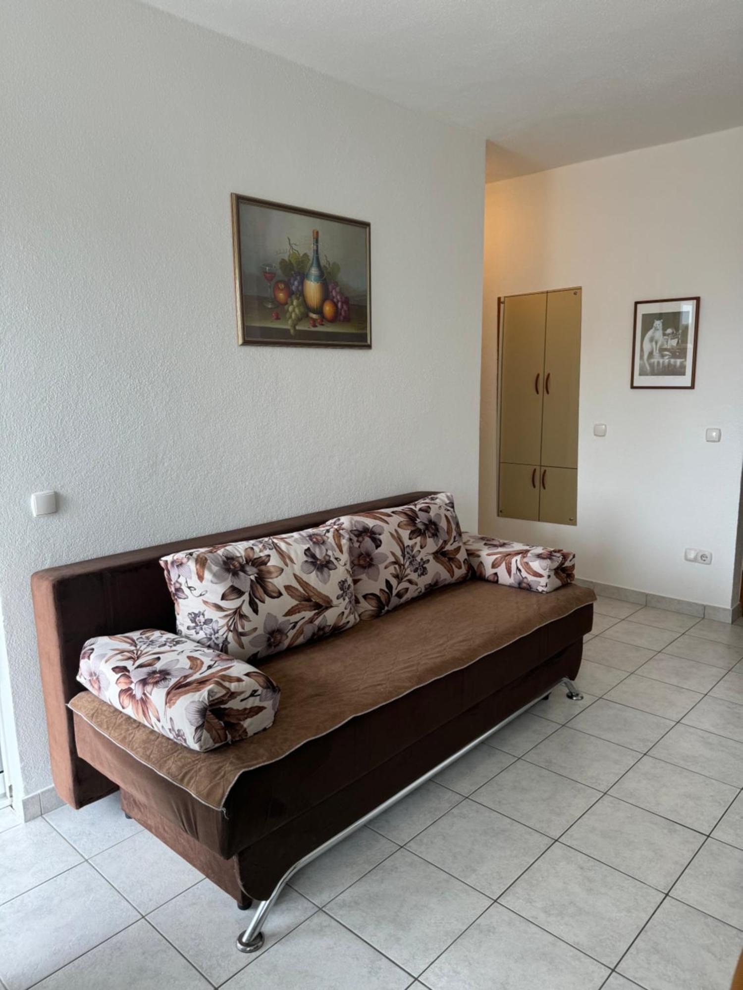 House 100M From The Beach With Free Parking And Breakfast Башка-Вода Экстерьер фото