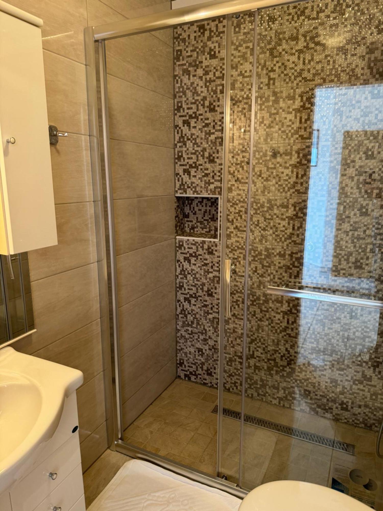 House 100M From The Beach With Free Parking And Breakfast Башка-Вода Экстерьер фото